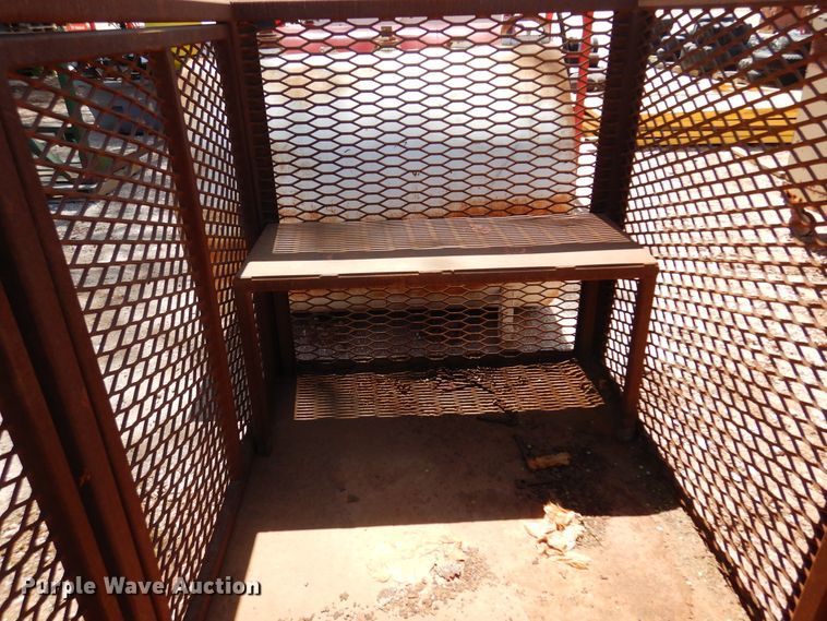 image for item DN0257 Man lift basket