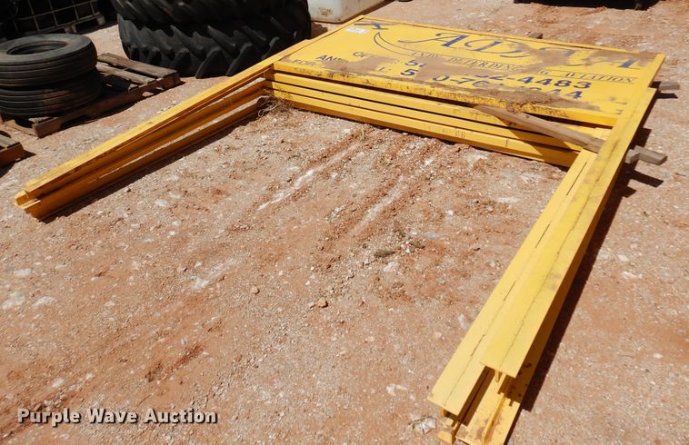 image for item DN0260 (4) metal signs