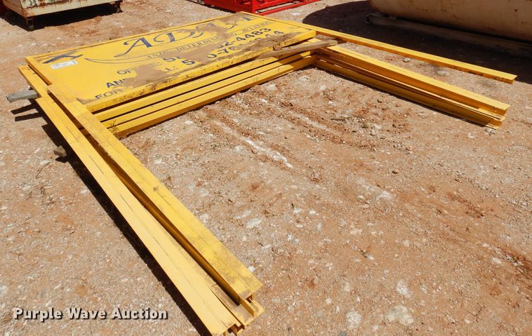 image for item DN0260 (4) metal signs