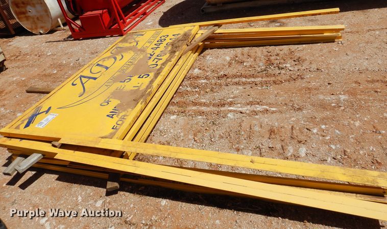 image for item DN0260 (4) metal signs