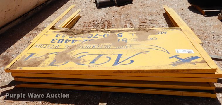 image for item DN0260 (4) metal signs