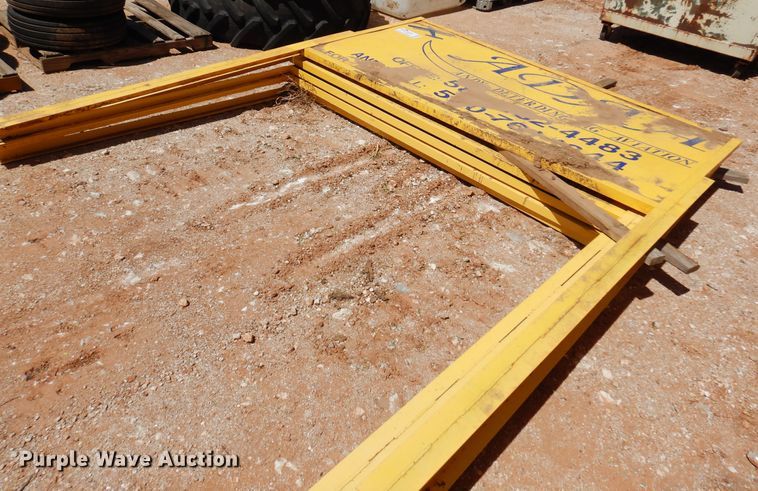 image for item DN0260 (4) metal signs