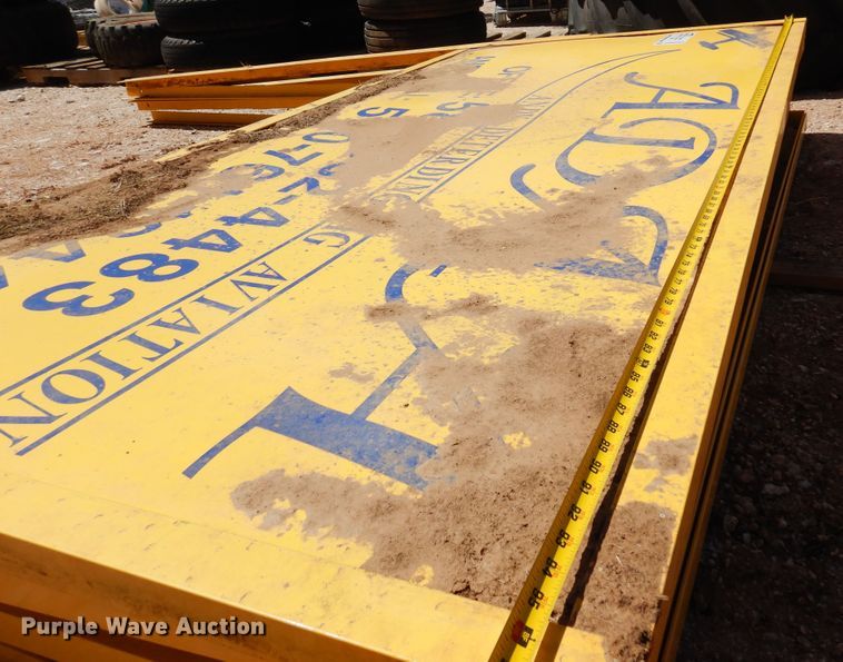 image for item DN0260 (4) metal signs