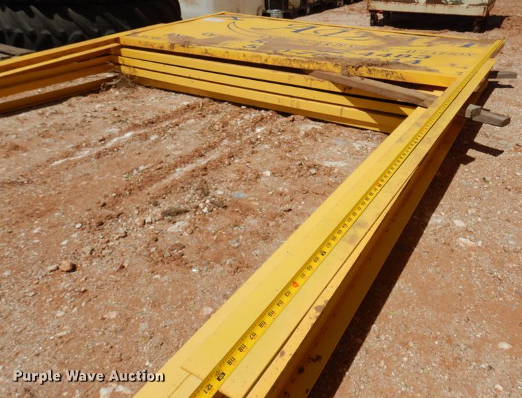 image for item DN0260 (4) metal signs