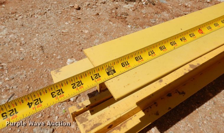 image for item DN0260 (4) metal signs