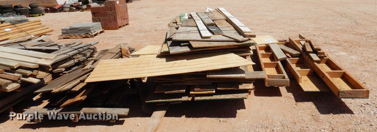 image for item DN0269 Building materials