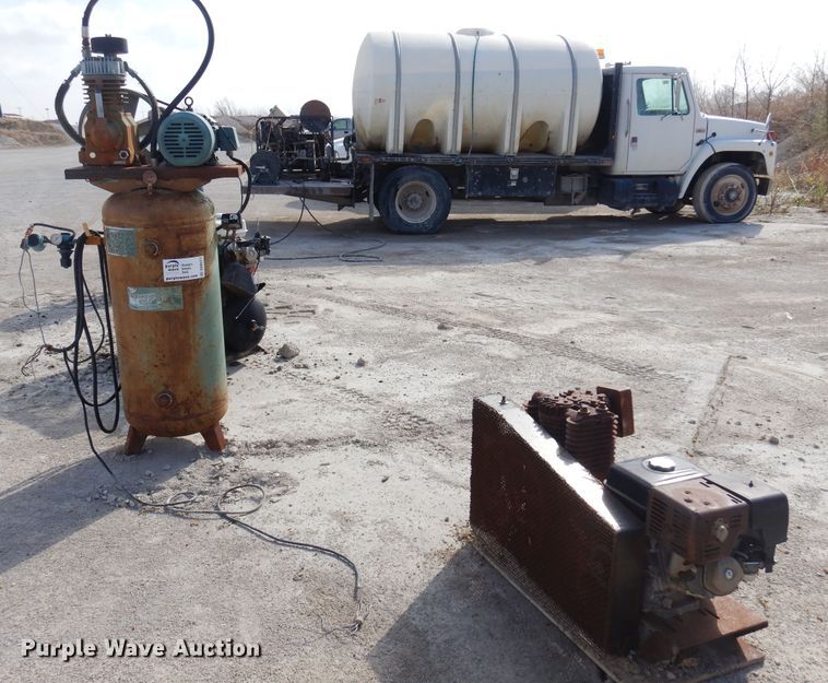 image for item DN0277 American Industrial  air compressor