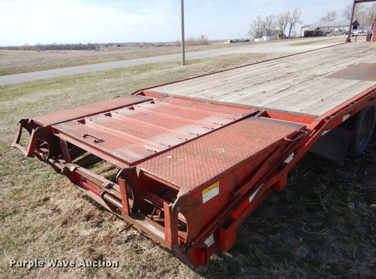 image for item DN7293 2006 Hillsboro  equipment trailer