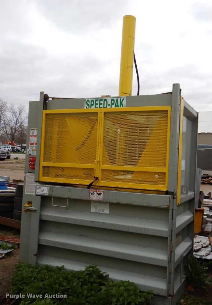 image for item DN7343 Speed-Pak VBAL7242  cardboard baler