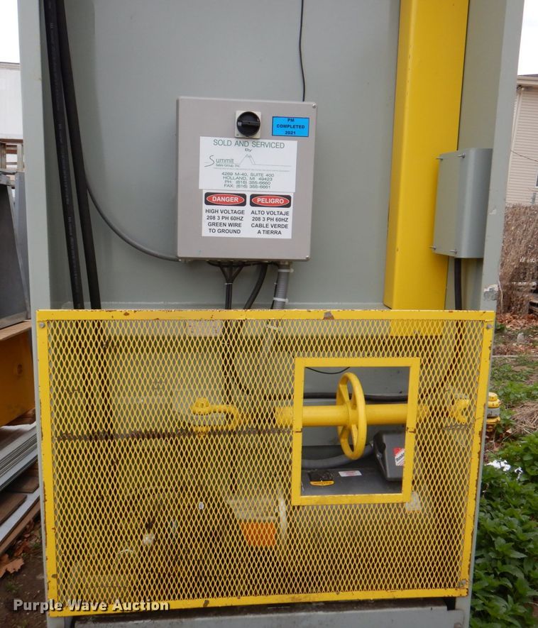 image for item DN7343 Speed-Pak VBAL7242  cardboard baler