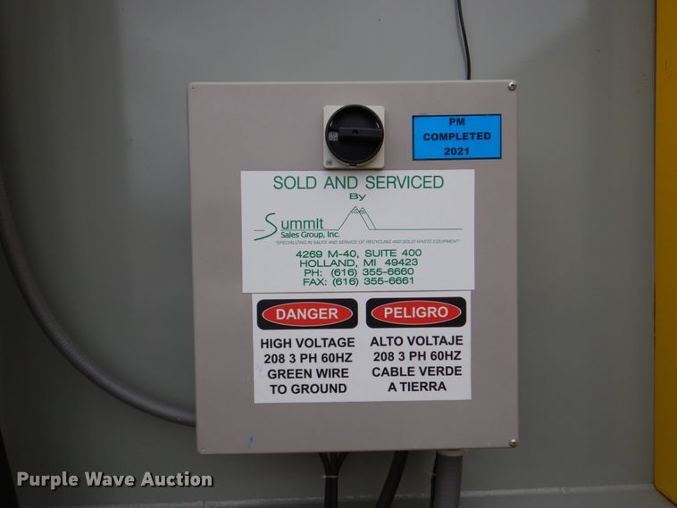 image for item DN7343 Speed-Pak VBAL7242  cardboard baler