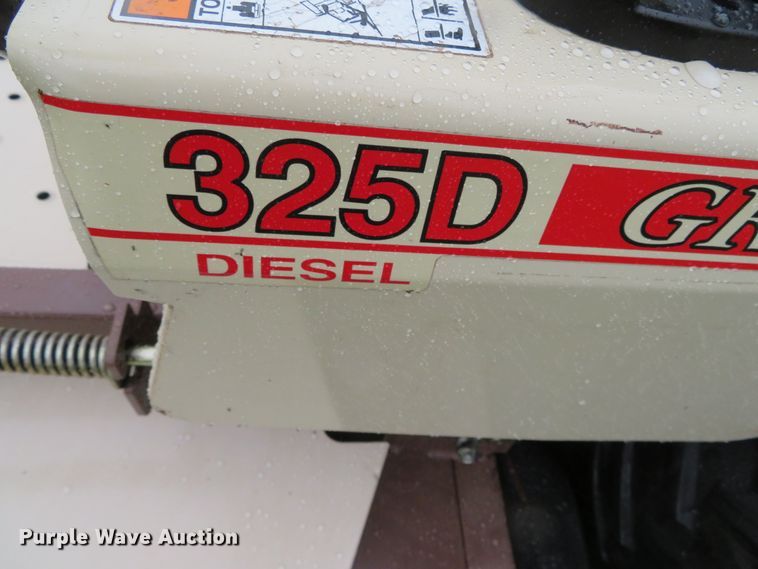 image for item DN7954 2011 Grasshopper 325D  ZTR lawn mower