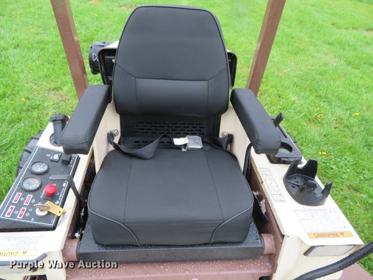 image for item DN7954 2011 Grasshopper 325D  ZTR lawn mower