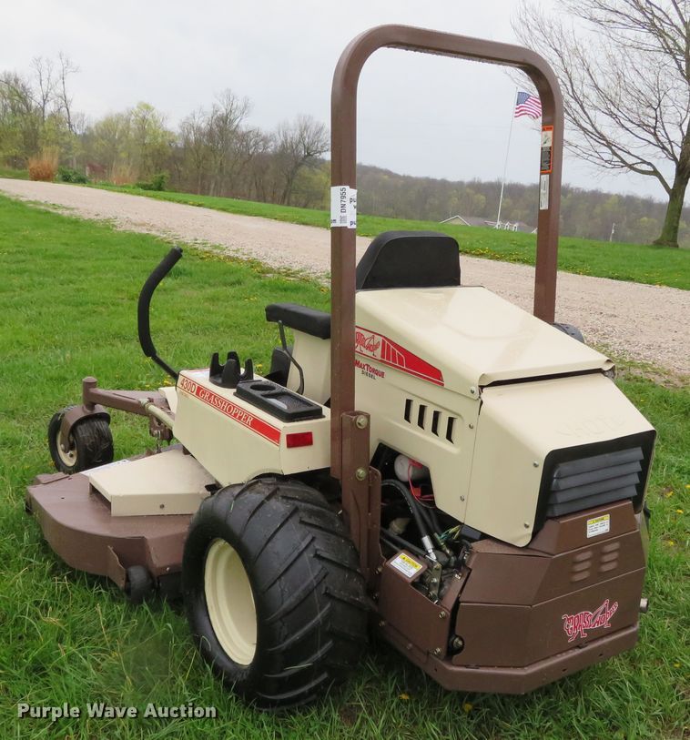 image for item DN7955 2011 Grasshopper 430D  ZTR lawn mower