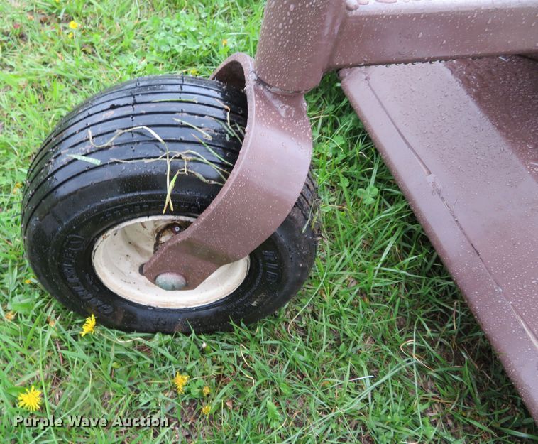 image for item DN7955 2011 Grasshopper 430D  ZTR lawn mower