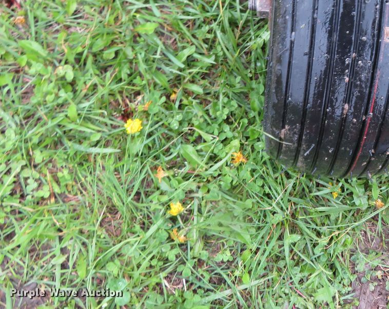 image for item DN7955 2011 Grasshopper 430D  ZTR lawn mower