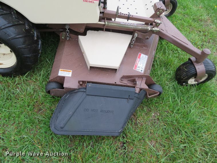 image for item DN7955 2011 Grasshopper 430D  ZTR lawn mower