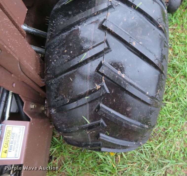 image for item DN7955 2011 Grasshopper 430D  ZTR lawn mower