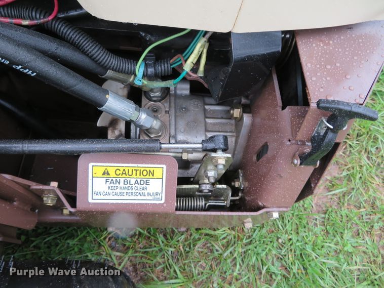 image for item DN7955 2011 Grasshopper 430D  ZTR lawn mower