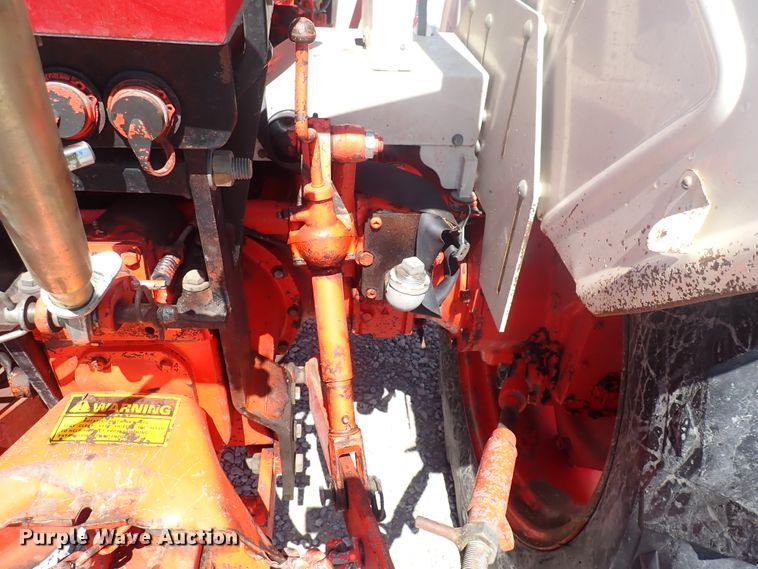 image for item DP4604 Case 1190  tractor