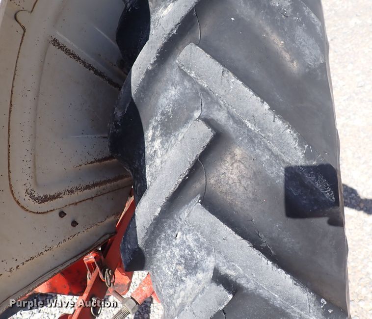 image for item DP4604 Case 1190  tractor