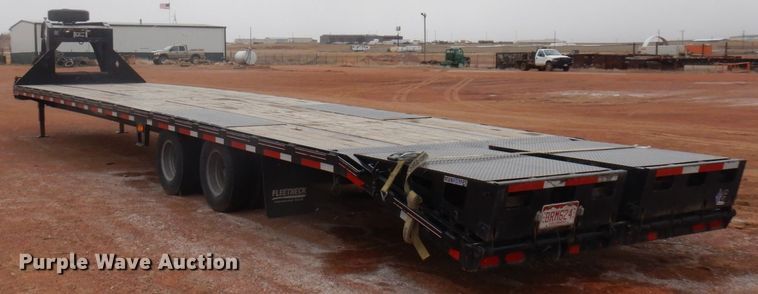 image for item DR0331 2021 Diamond C  equipment trailer