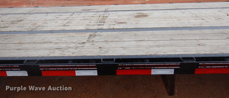 image for item DR0331 2021 Diamond C  equipment trailer