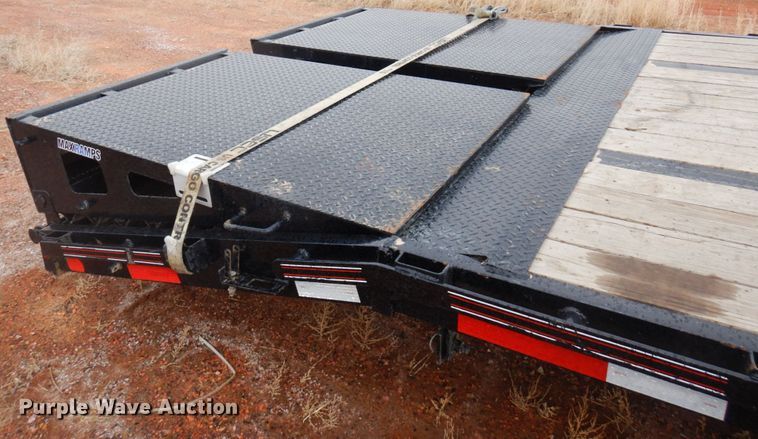 image for item DR0331 2021 Diamond C  equipment trailer