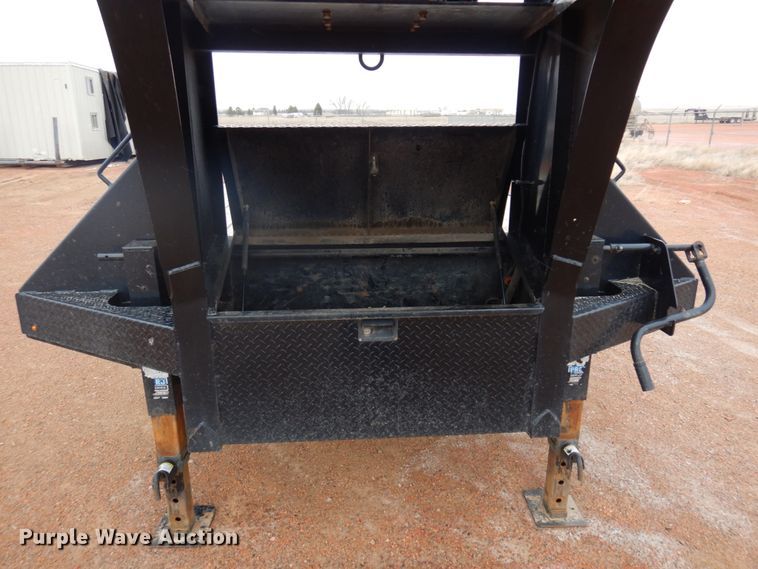 image for item DR0331 2021 Diamond C  equipment trailer