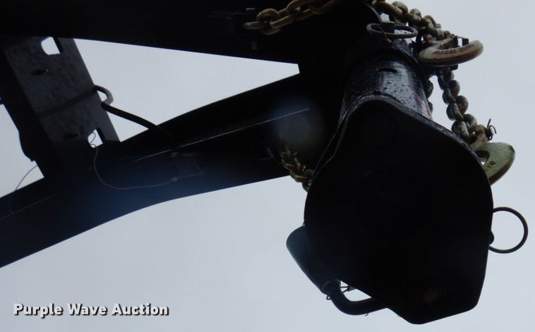 image for item DR0331 2021 Diamond C  equipment trailer