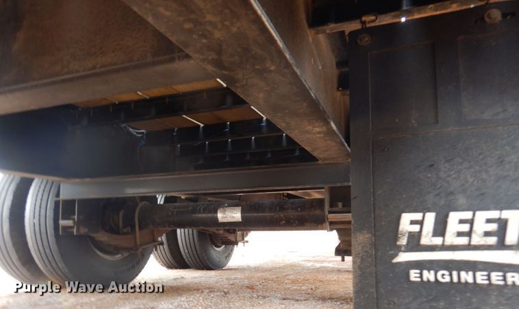 image for item DR0331 2021 Diamond C  equipment trailer