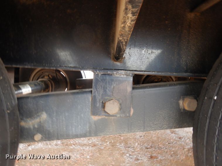 image for item DR0331 2021 Diamond C  equipment trailer