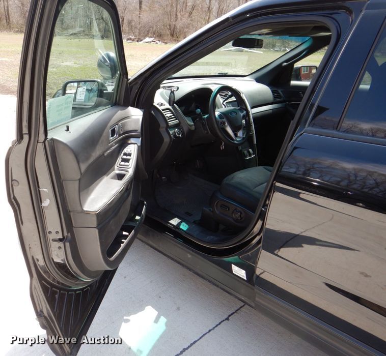 image for item DS8010 2015 Ford Explorer Police Interceptor  SUV