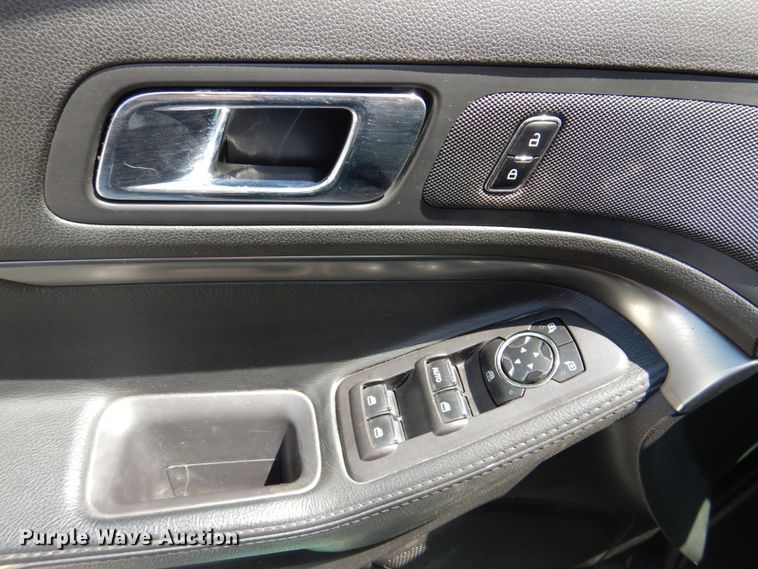 image for item DS8010 2015 Ford Explorer Police Interceptor  SUV