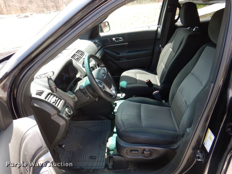 image for item DS8010 2015 Ford Explorer Police Interceptor  SUV