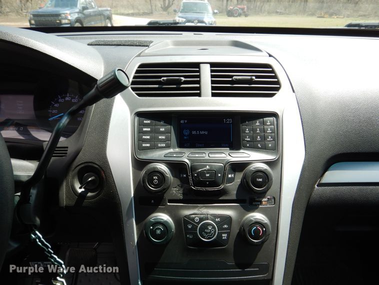 image for item DS8010 2015 Ford Explorer Police Interceptor  SUV