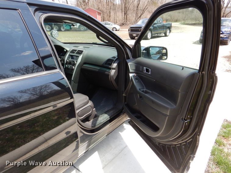 image for item DS8010 2015 Ford Explorer Police Interceptor  SUV