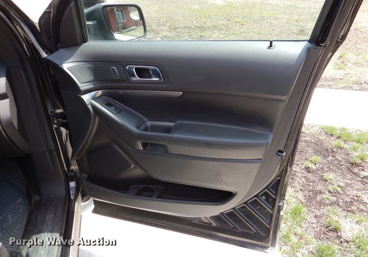 image for item DS8010 2015 Ford Explorer Police Interceptor  SUV