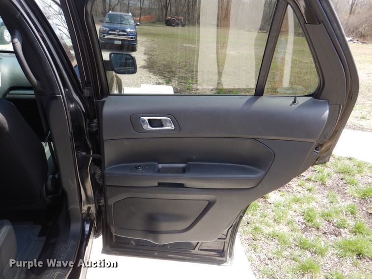 image for item DS8010 2015 Ford Explorer Police Interceptor  SUV