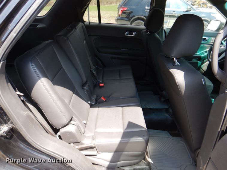 image for item DS8010 2015 Ford Explorer Police Interceptor  SUV