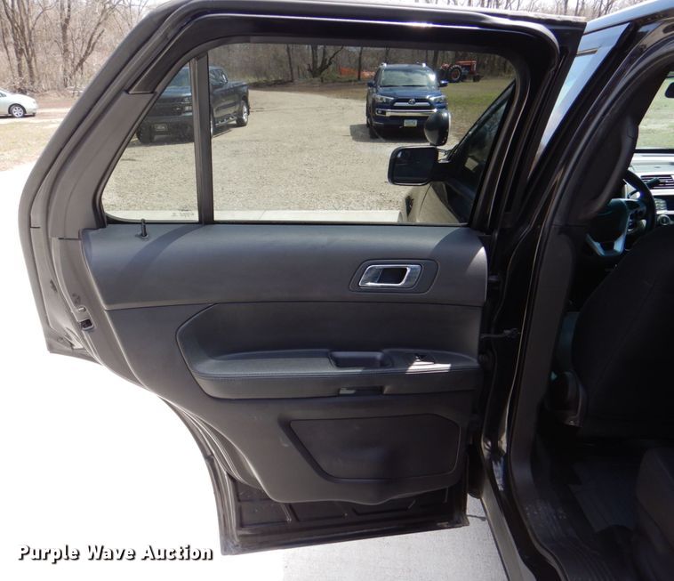 image for item DS8010 2015 Ford Explorer Police Interceptor  SUV