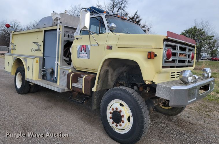 image for item HF9335 1981 GMC Sierra  pumper fire truck