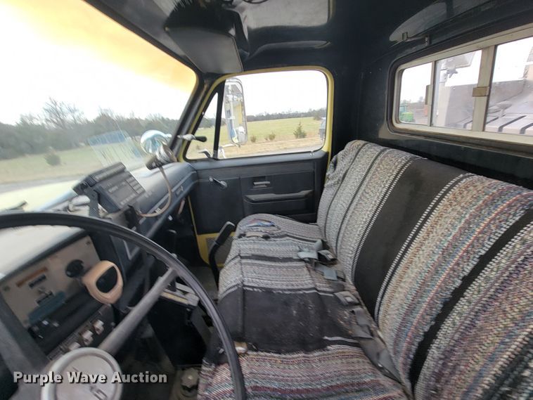 image for item HF9335 1981 GMC Sierra  pumper fire truck