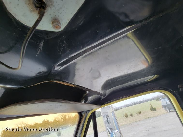 image for item HF9335 1981 GMC Sierra  pumper fire truck