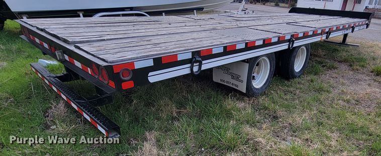 image for item HF9337 2013 Eager Beaver 10HDB-PT  flatbed trailer