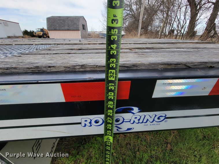 image for item HF9337 2013 Eager Beaver 10HDB-PT  flatbed trailer