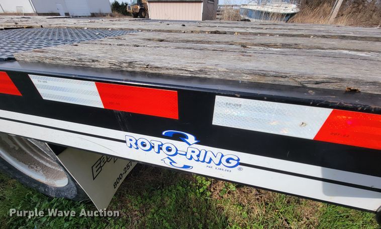 image for item HF9337 2013 Eager Beaver 10HDB-PT  flatbed trailer