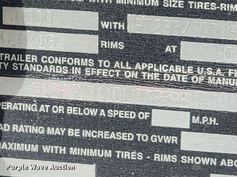 image for item HF9337 2013 Eager Beaver 10HDB-PT  flatbed trailer