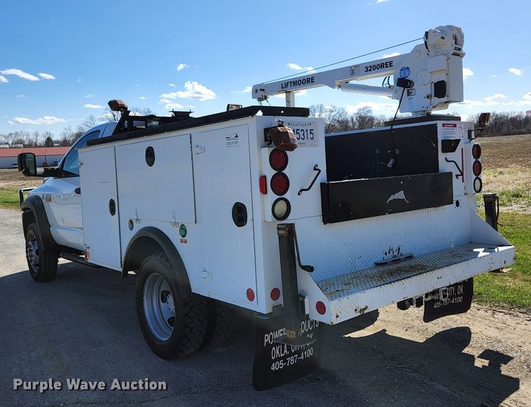 image for item HK9448 2008 Dodge Ram 5500HD  utility / service truck