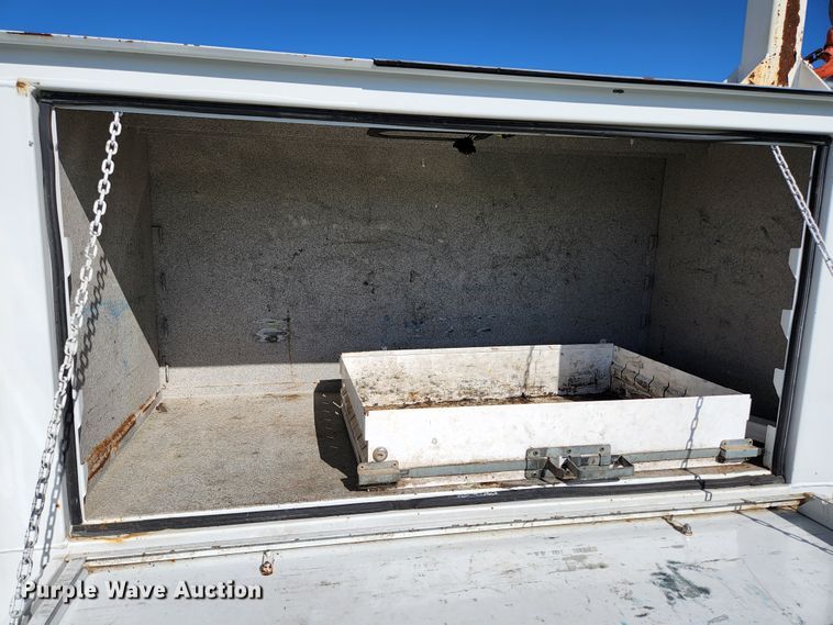 image for item HK9448 2008 Dodge Ram 5500HD  utility / service truck